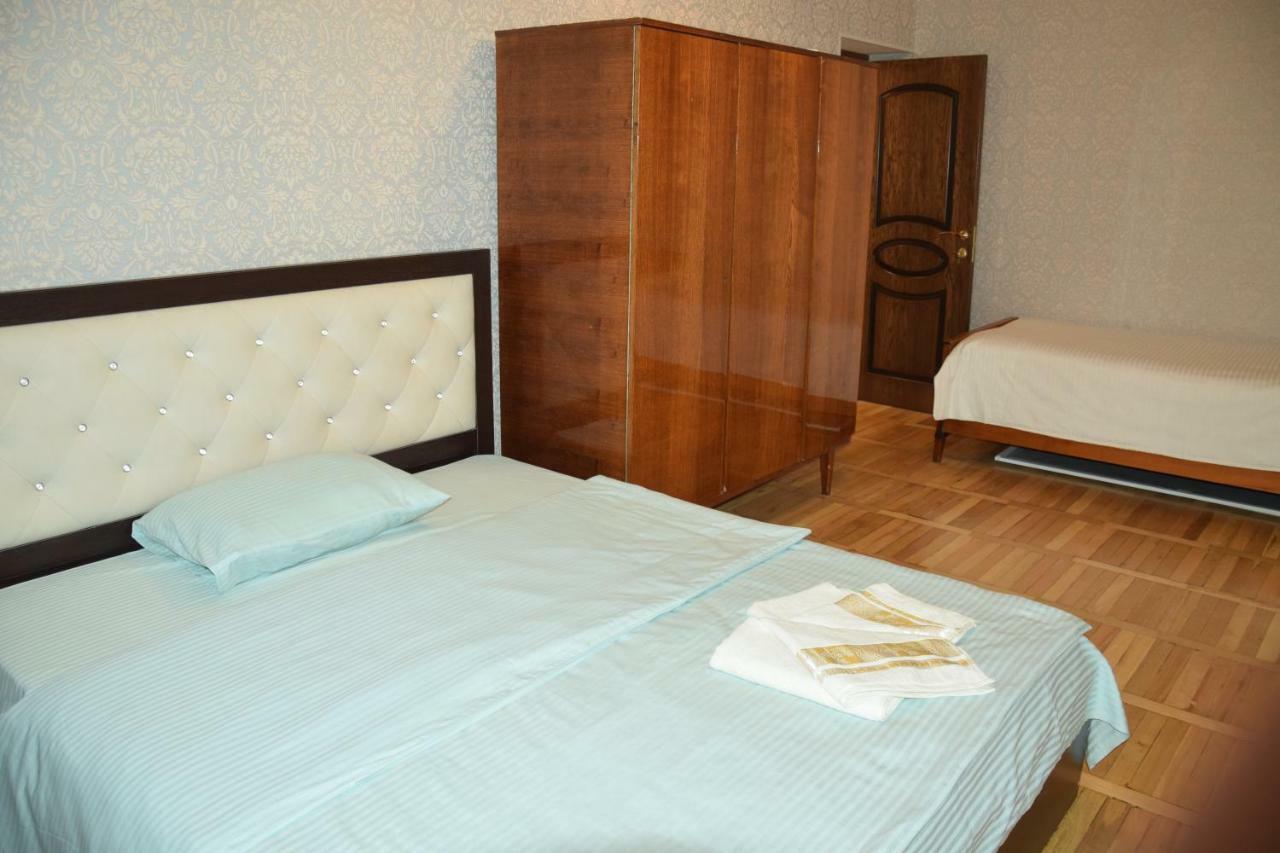 Massiv Apt Erevan Esterno foto